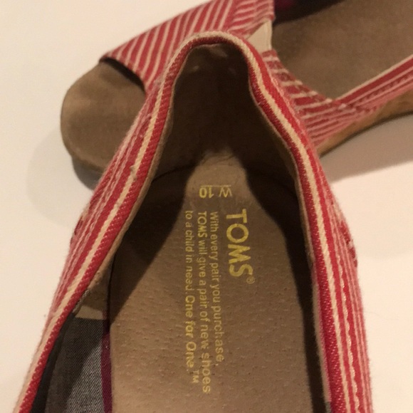 TOMS peep-toe wedges - Picture 5 of 5